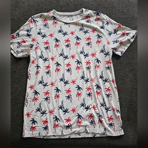 Men's soft washed Old Navy tshirt